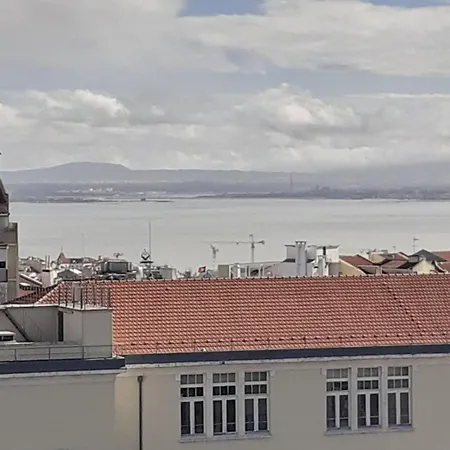 Charming Penthouse Lisboa