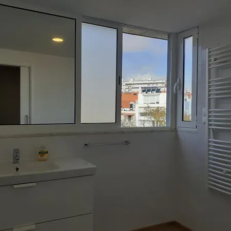 アパート Charming Penthouse